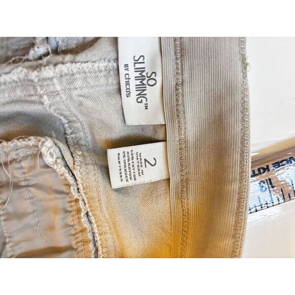 Chicos So Slimming Capri Cream Crop Pants Size 2 Vanity - Picture 8 of 10